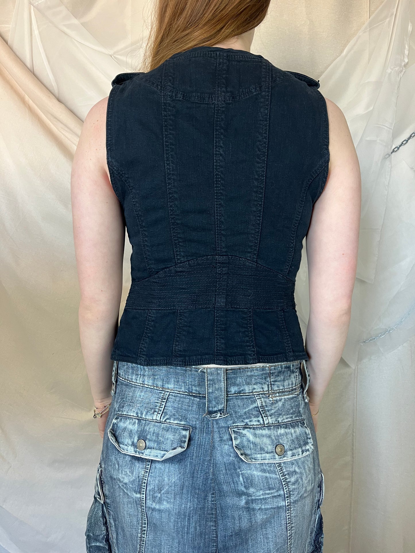 Structured top