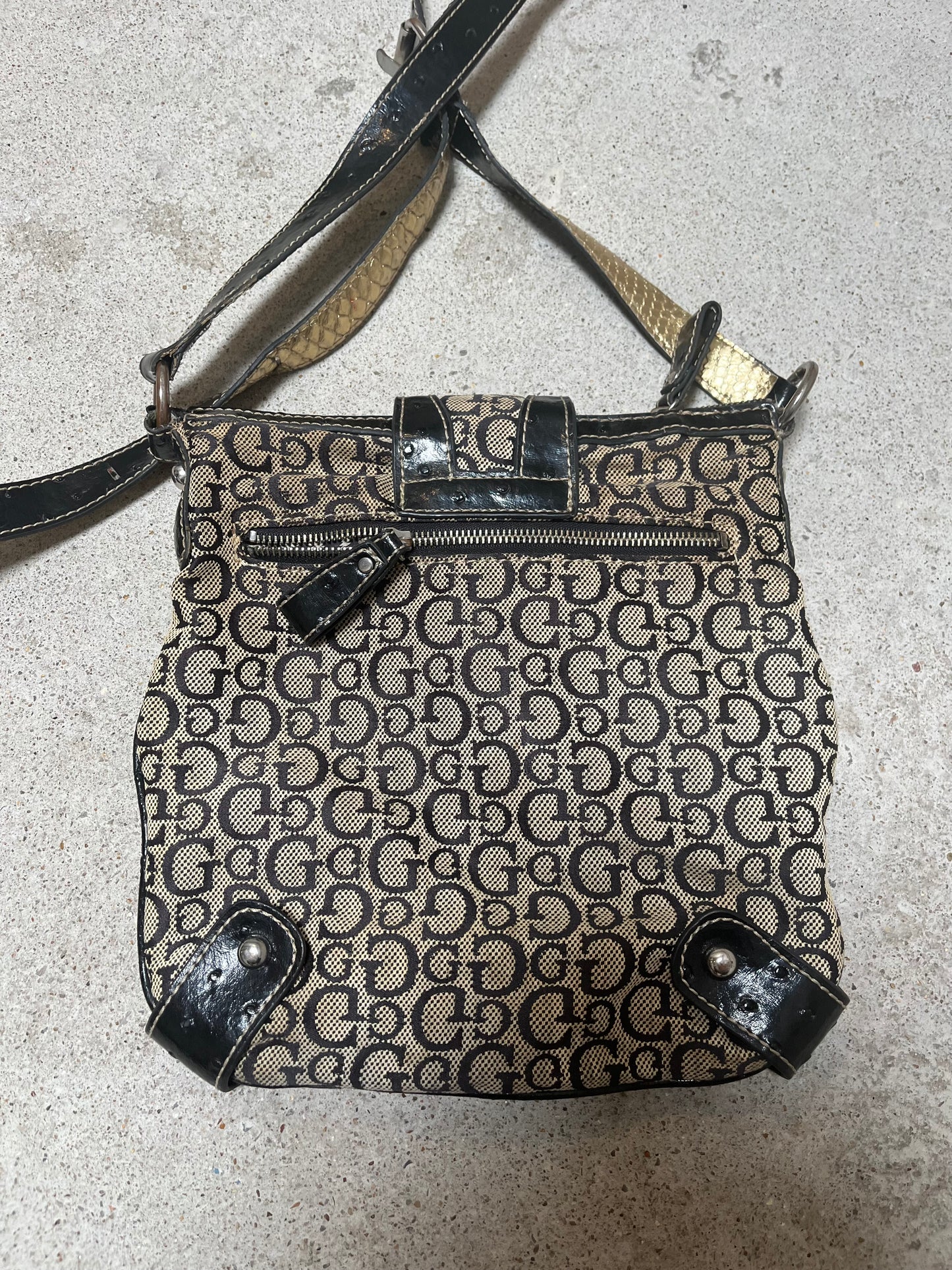 GUESS BAG