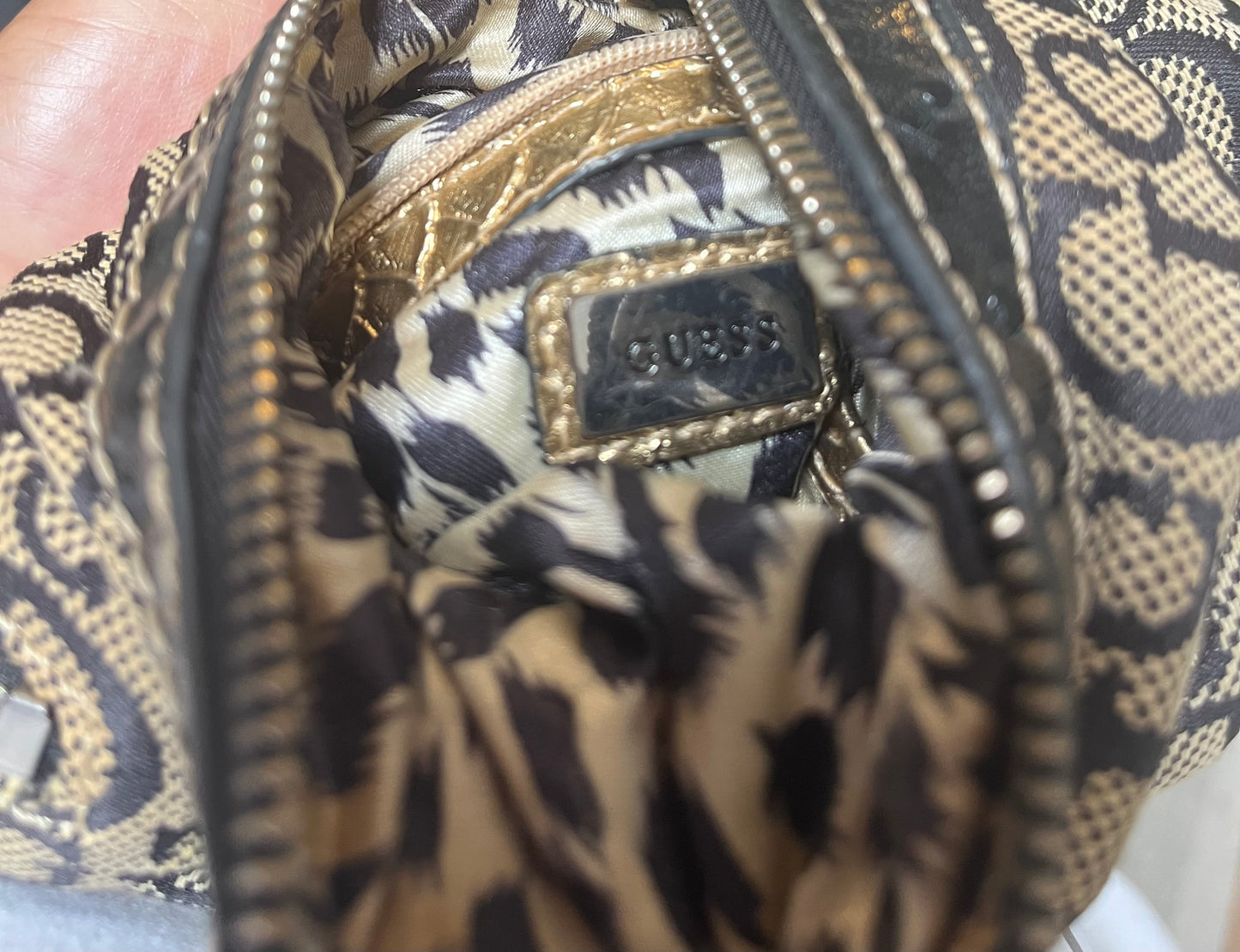 GUESS BAG