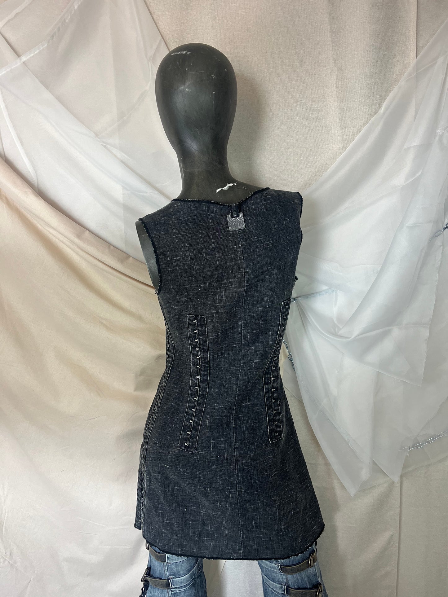 Biche de Bere dress