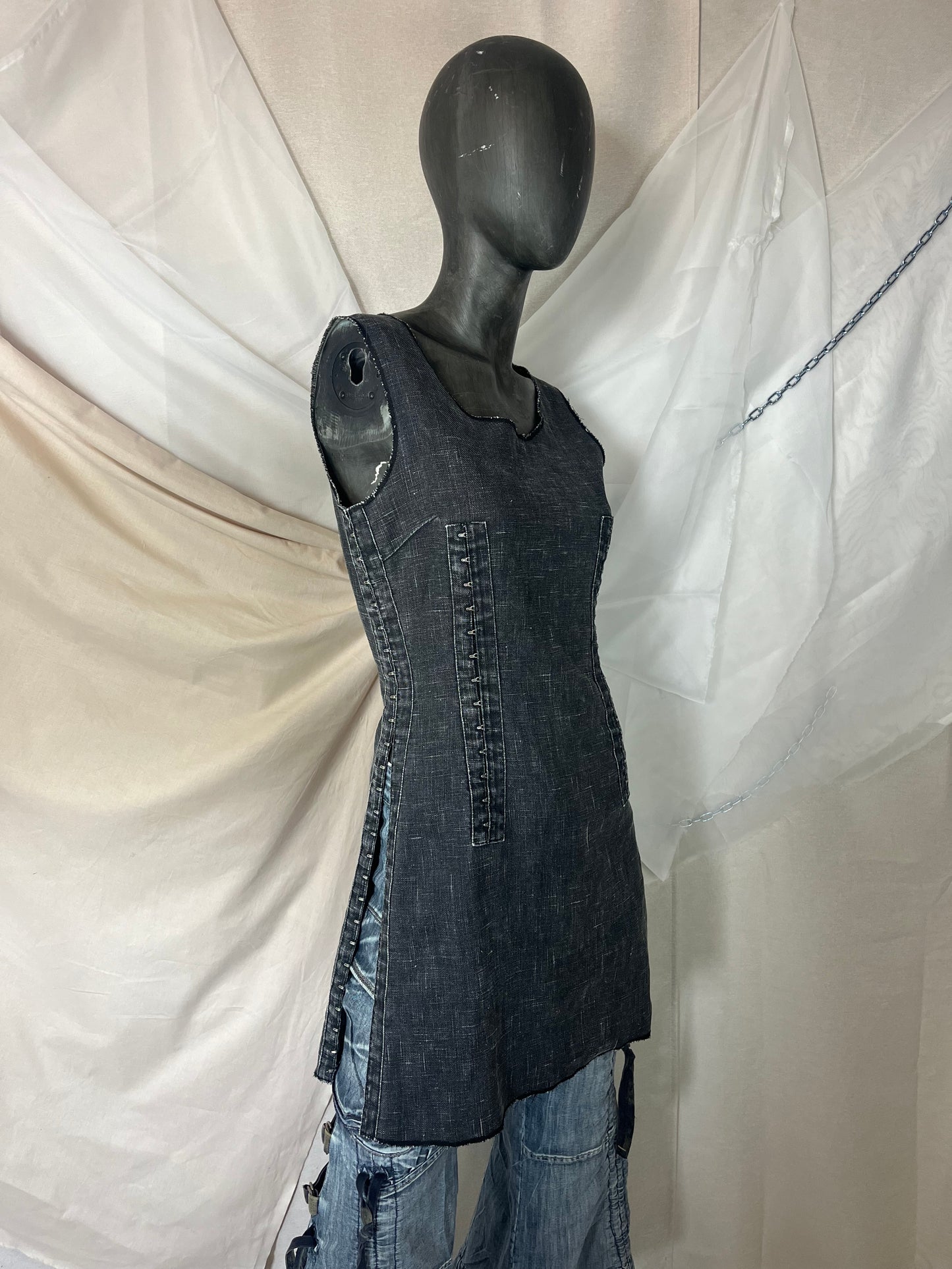 Biche de Bere dress
