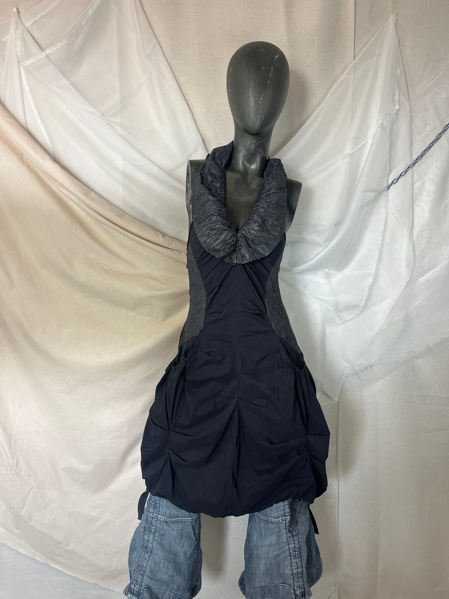 Zone bleue dress