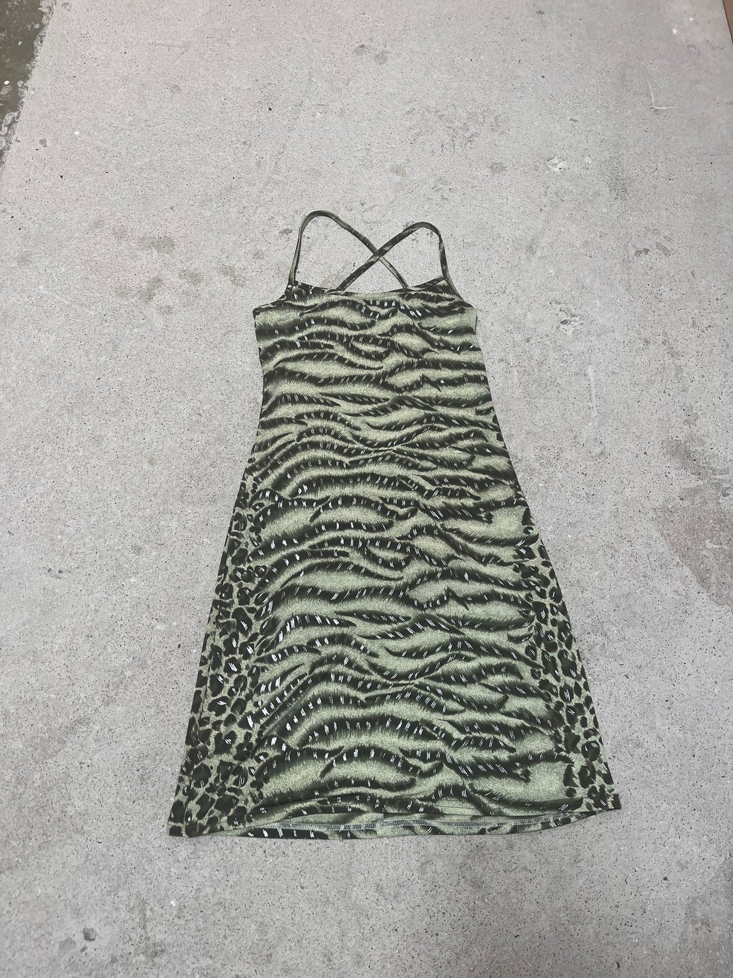 BACKLESS ANIMAL PRINT DRESS