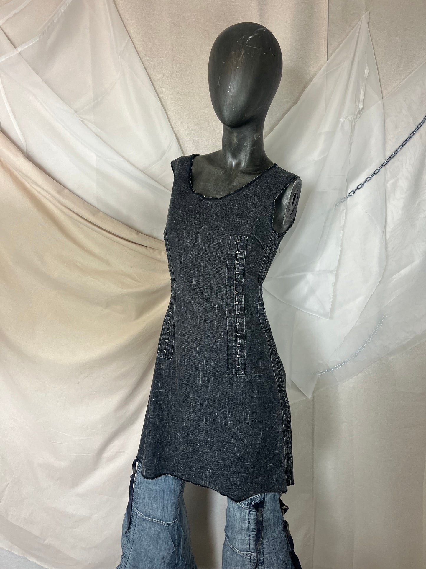 Biche de Bere dress