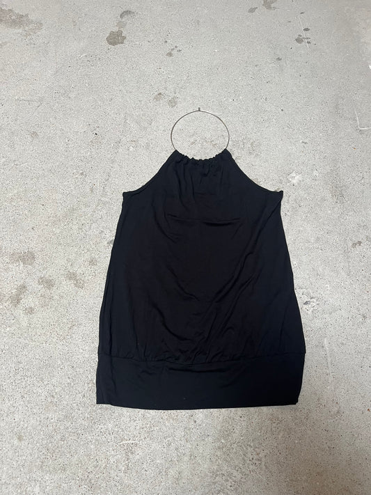 BLACK TOP WITH O RING DETAIL