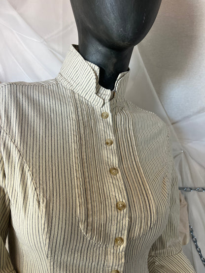 Strucutured shirt
