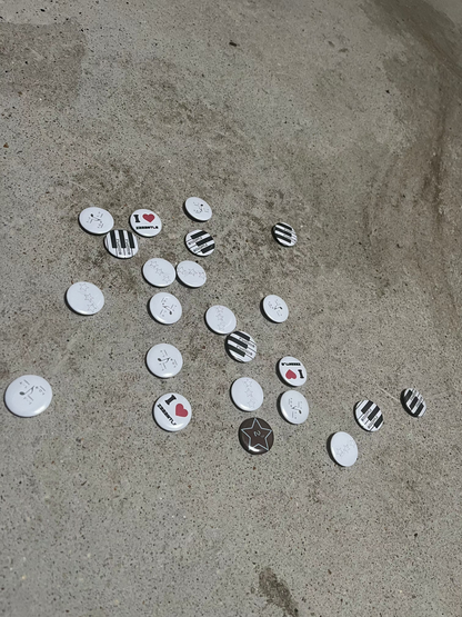 z222ntle badges*